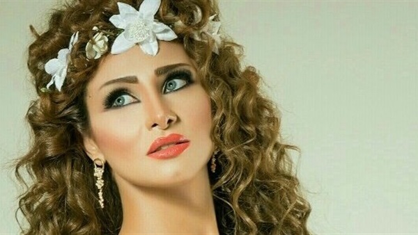 إنجي خطاب