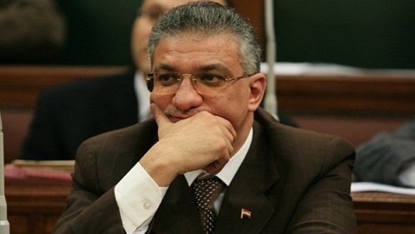 وزير التنمية المحلية