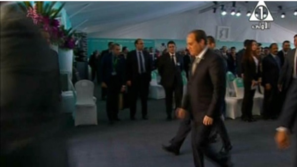 السيسي يغادربعد انتهاء