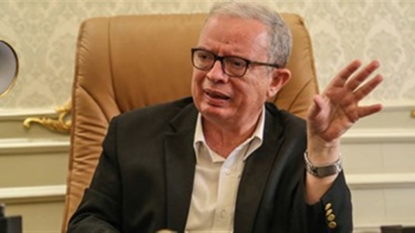 النائب حسين عيسى،