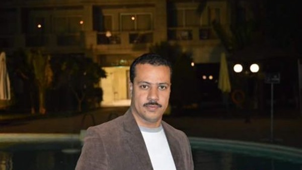 أشرف الهلالى