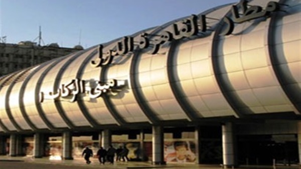 مطار القاهرة