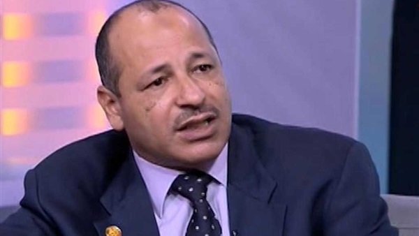 اللواء عادل العمدة،