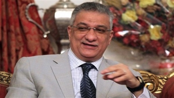 لدكتور أحمد زكي بدر،