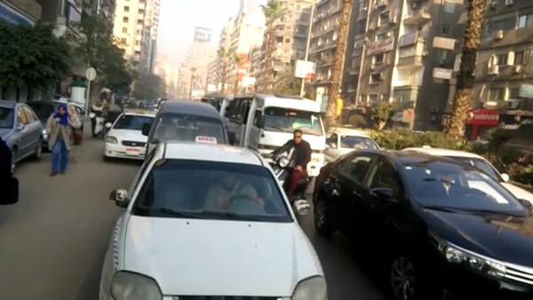 منحدرات وحفر تتسبب
