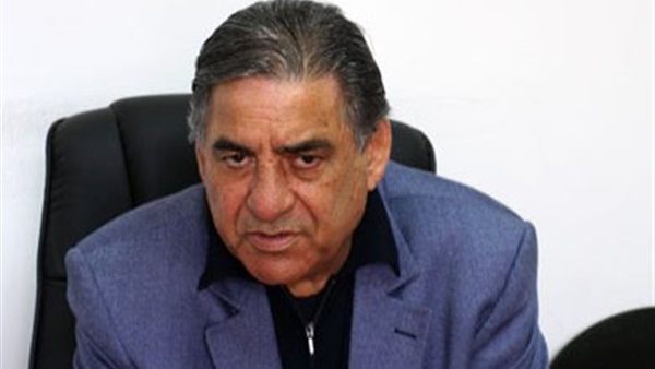 نبيل عمرو عضو المجلس