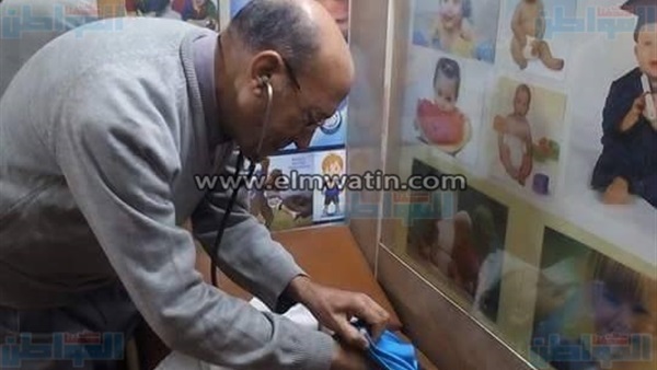 طبيب أطفال
