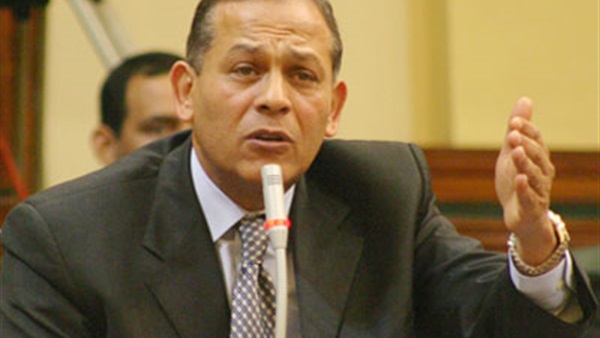 ب محمد أنور عصمت