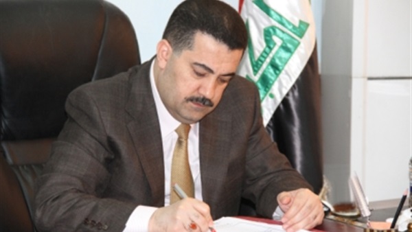 وزير العمل والشئون