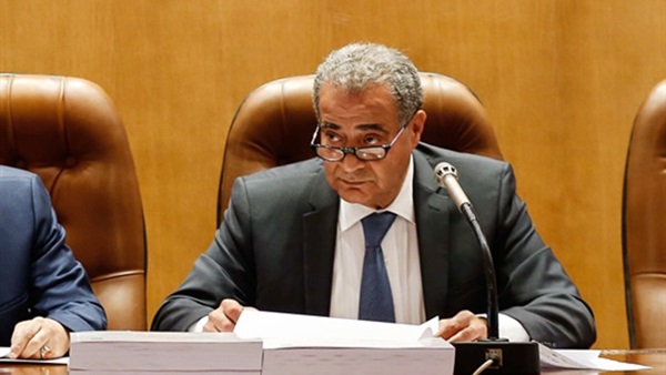 وزير التموين الدكتور
