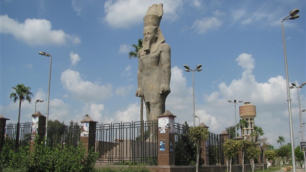 تمثال رمسيس