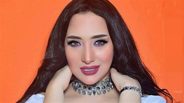 الفنانة هبة يوسف