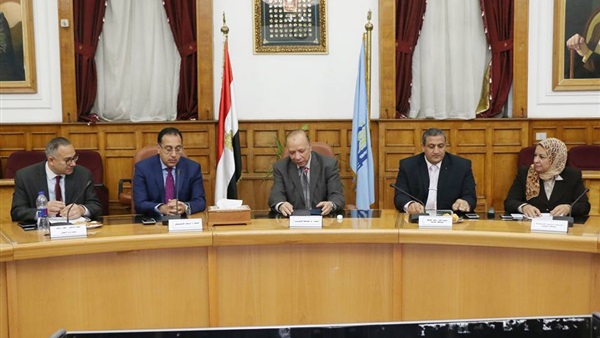 وزير الإسكان: تلقى