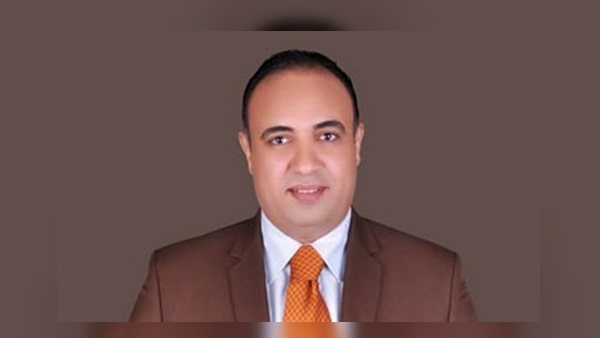 خالد عبدالعزيز