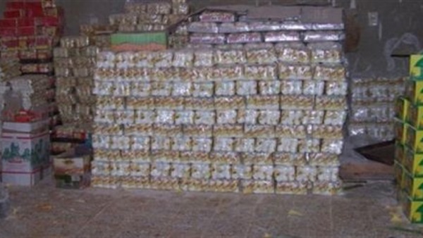 ضبط طن عصائر فاسدة