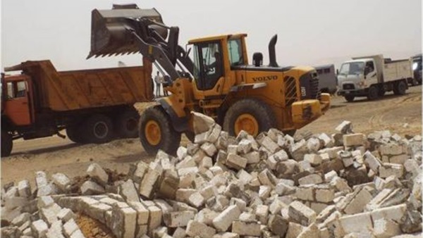 استعادة 500 فدان
