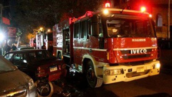 15 سيارة إطفاء للسيطرة