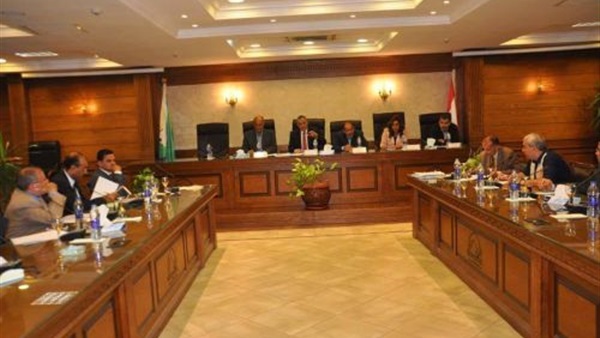 توفير 560 طن سلع
