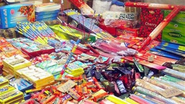 ضبط 225 صاروخ ناري