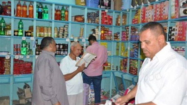 بالصور.. ضبط أغذية