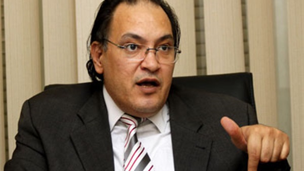 حافظ أبو سعدة