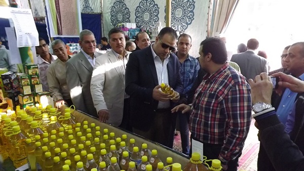 محافظ الفيوم اثناء