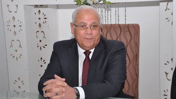 محافظ بورسعيد اللواء