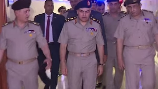 وزير الدفاع