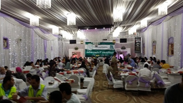 مائدة إفطار رمضانية