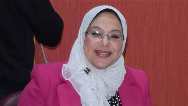 الدكتورة منى مصطفى