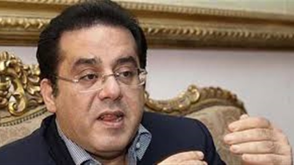 أيمن نور