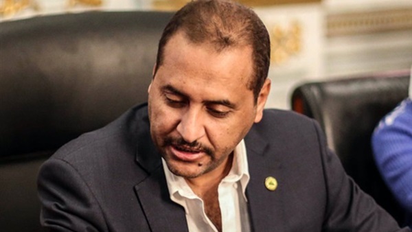  النائب حسين فايز