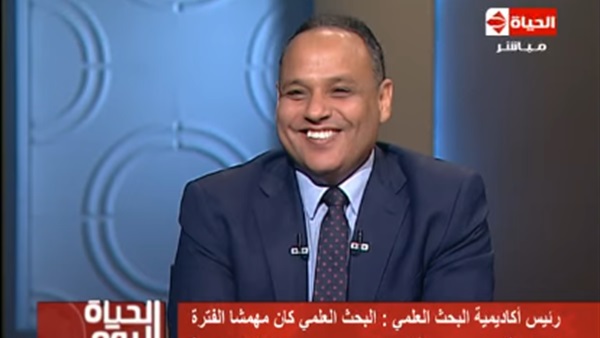 الدكتور محمود صقر