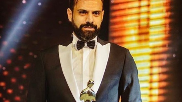 الشاعر أمير طعيمة
