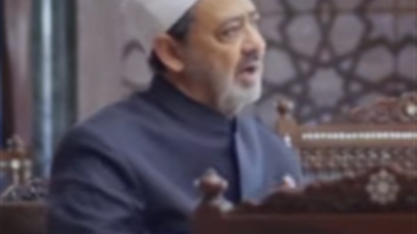 الدكتور أحمد الطيب