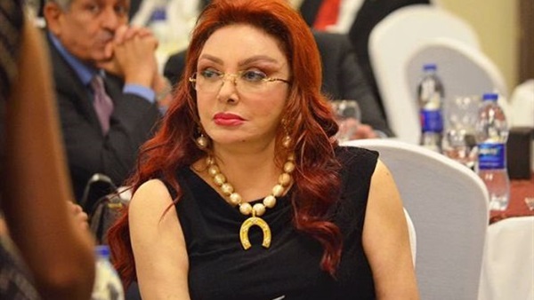 الفنانة نبيلة عبيد