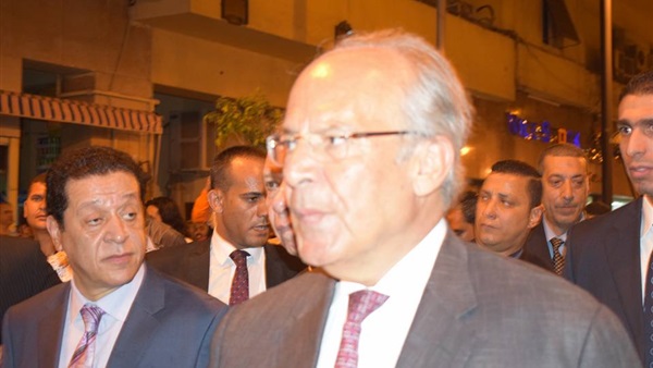 وزير التنمية المحلية