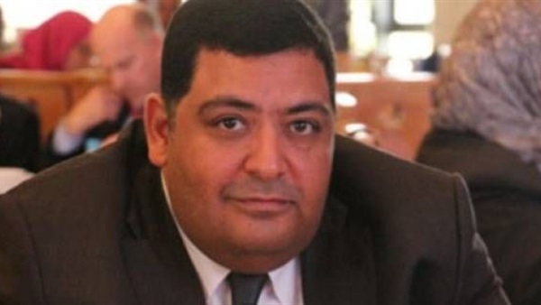 النائب أشرف عثمان