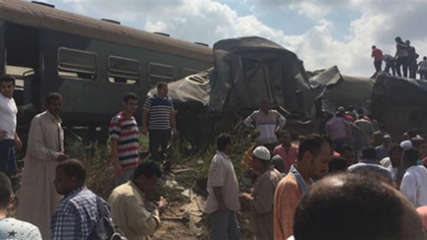 تصادم قطارين