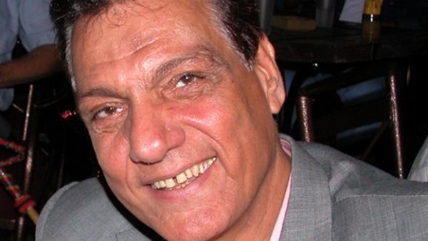 أحمد عبد الوارث
