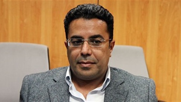 باسل عادل