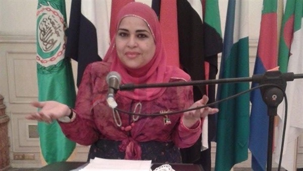 الإعلامية شادية