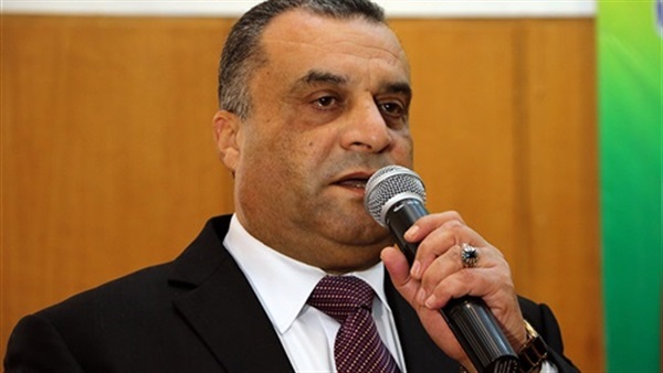 اللواء محمود الديب
