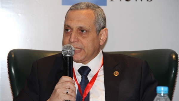 الدكتور مجدي عبد