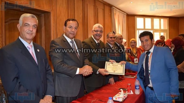 تكريم الفائزين