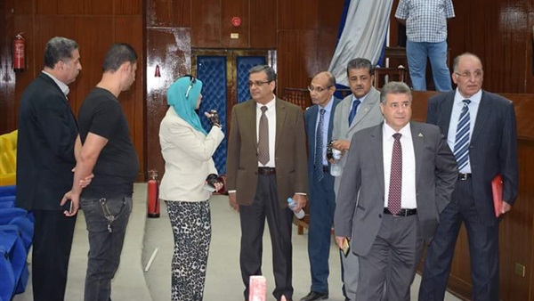 رئيس جامعه بنها يافقد