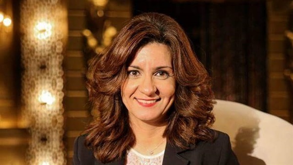 نبيلة مكرم