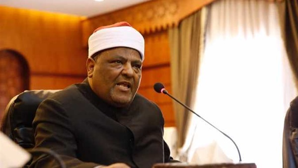 الدكتور عباس شومان