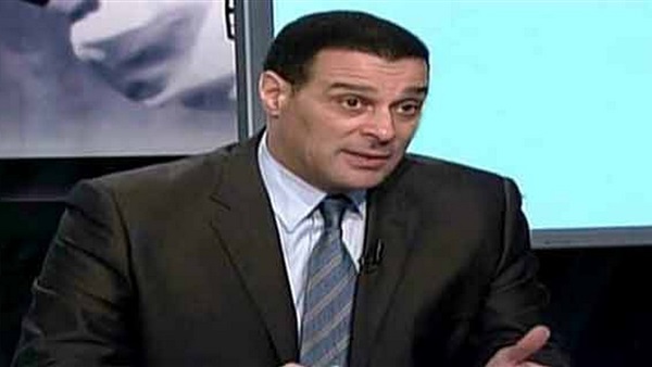 عصام عبد الفتاح