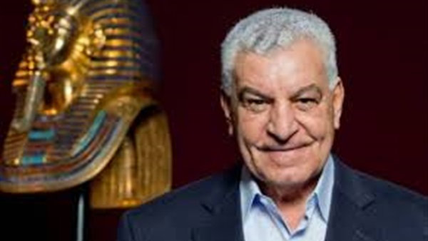 د.زاهي حواس عالم